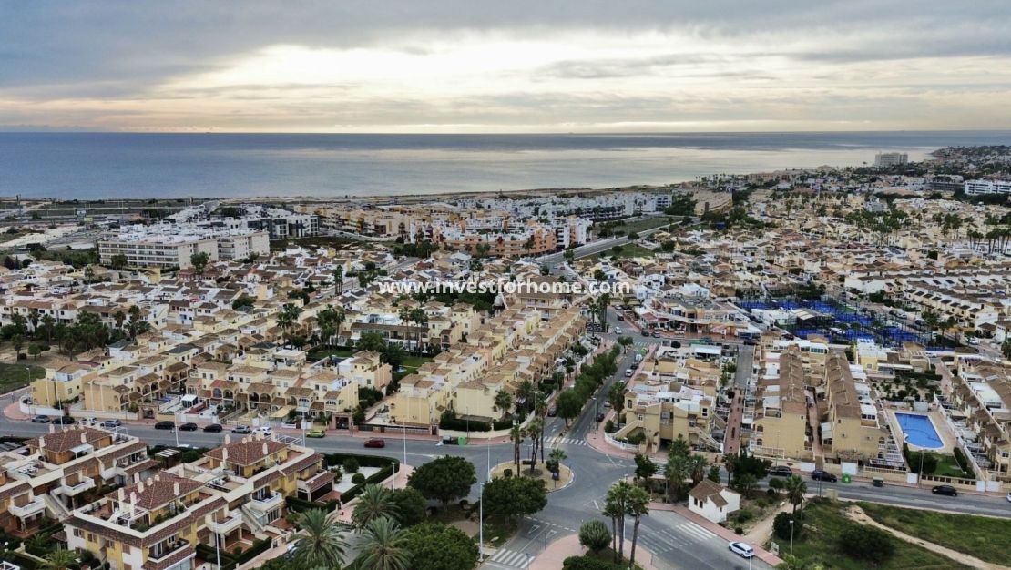 Försäljning - Lägenhet - Orihuela Costa - Inland