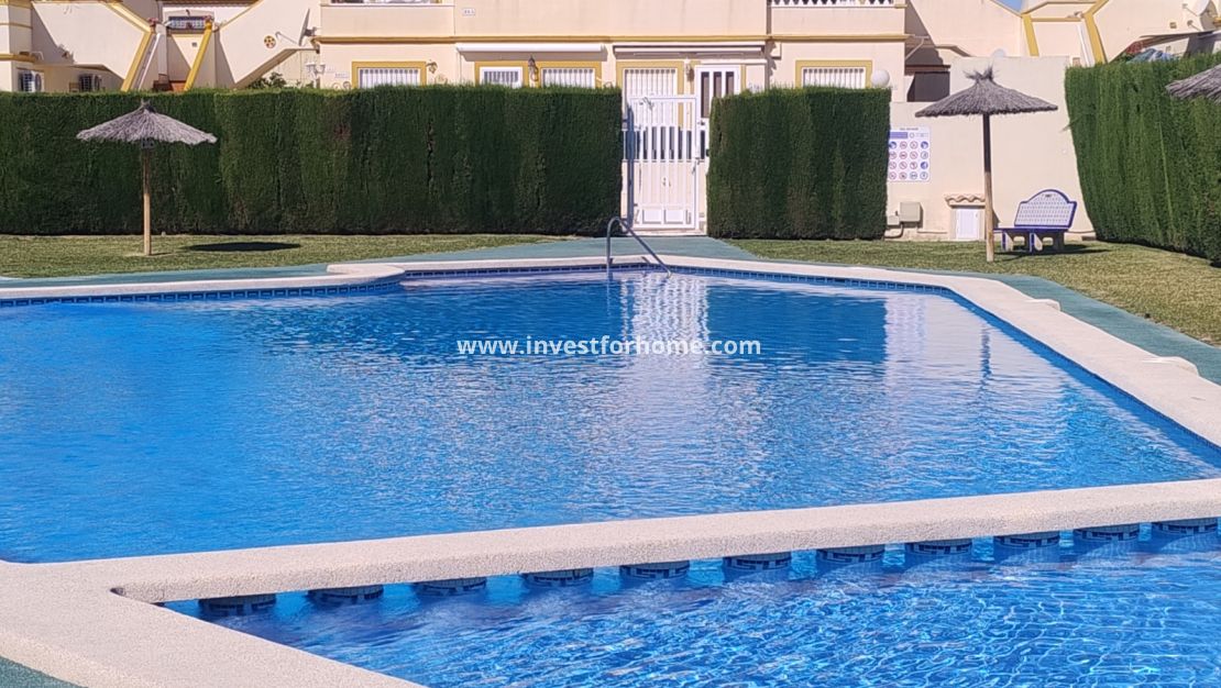 Försäljning - Lägenhet - Orihuela Costa - Inland