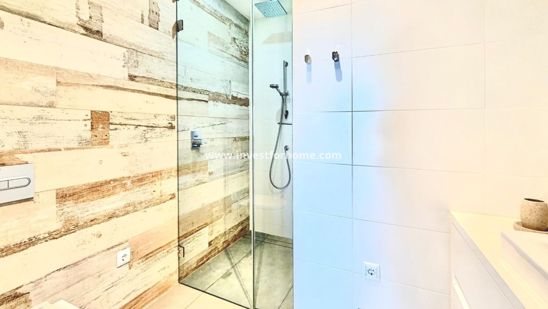 Försäljning - Lägenhet - Orihuela Costa - Las Colinas Golf