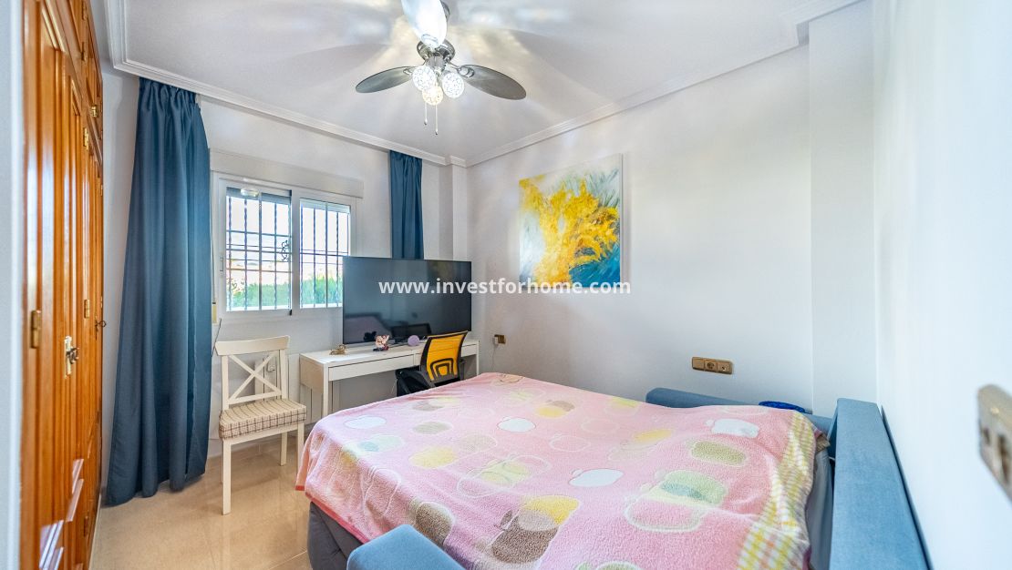 Försäljning - Lägenhet - Orihuela Costa - Lomas De Cabo Roig