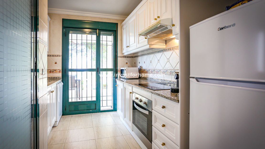 Försäljning - Lägenhet - Orihuela Costa - Lomas De Campoamor Golf