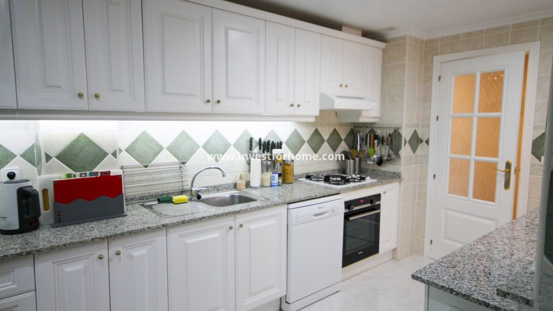 Försäljning - Lägenhet - Orihuela Costa - Lomas De Campoamor Golf