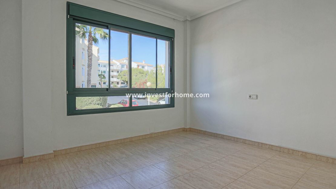 Försäljning - Lägenhet - Orihuela Costa - Lomas De Campoamor Golf