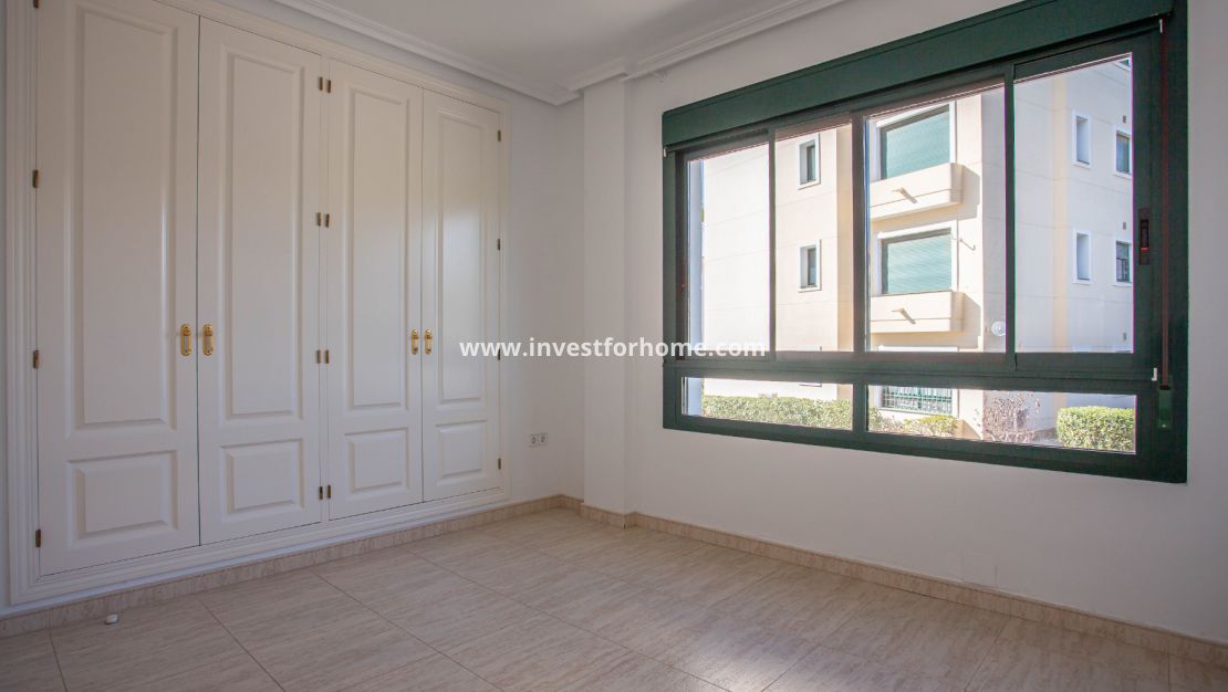 Försäljning - Lägenhet - Orihuela Costa - Lomas De Campoamor Golf