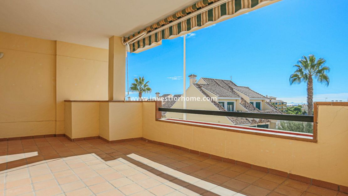 Försäljning - Lägenhet - Orihuela Costa - Lomas De Campoamor Golf