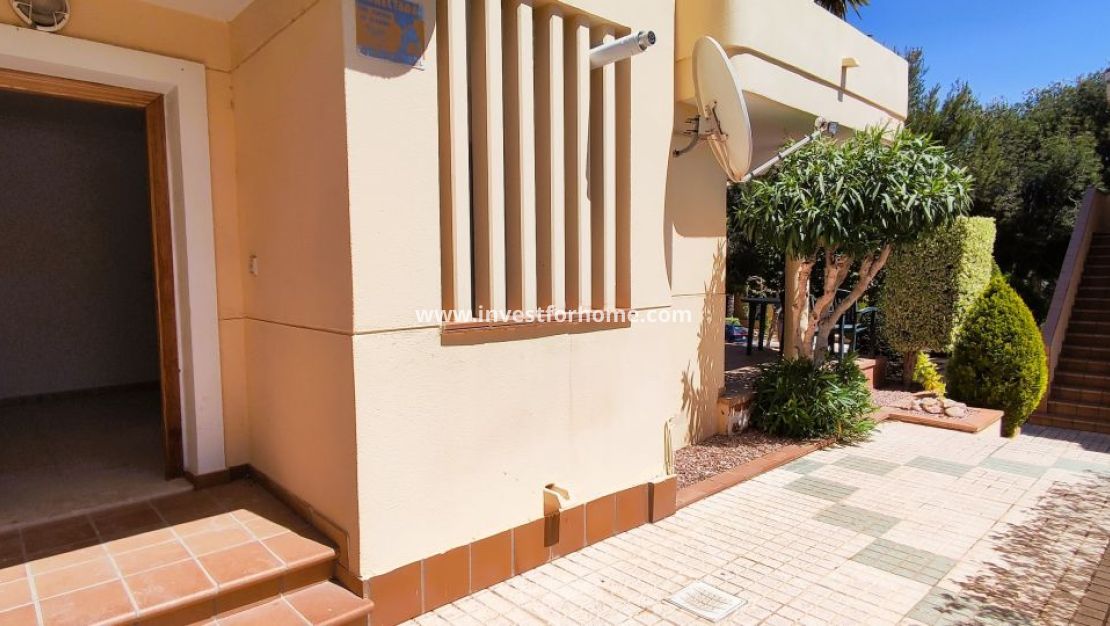 Försäljning - Lägenhet - Orihuela Costa - Lomas De Campoamor Golf