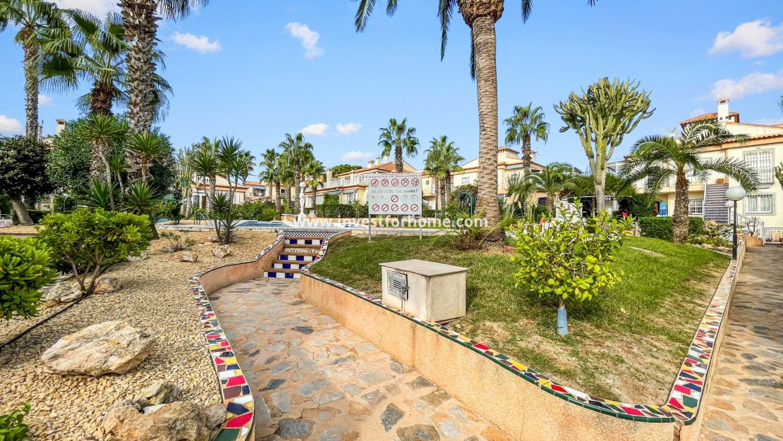 Försäljning - Lägenhet - Orihuela Costa - Los Altos *