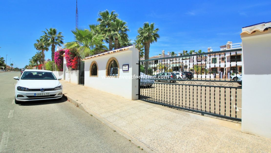 Försäljning - Lägenhet - Orihuela Costa - Pau 8