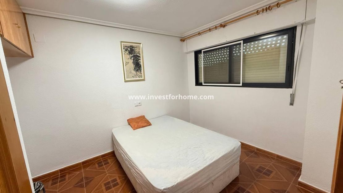 Försäljning - Lägenhet - Orihuela Costa - Punta Prima