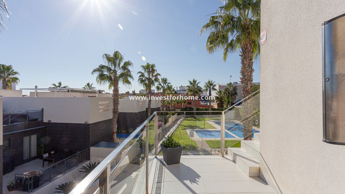 Försäljning - Lägenhet - Orihuela Costa - Villamartin