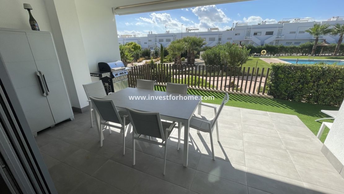 Försäljning - Lägenhet - Orihuela Costa - Vistabella Golf Entre Naranjos