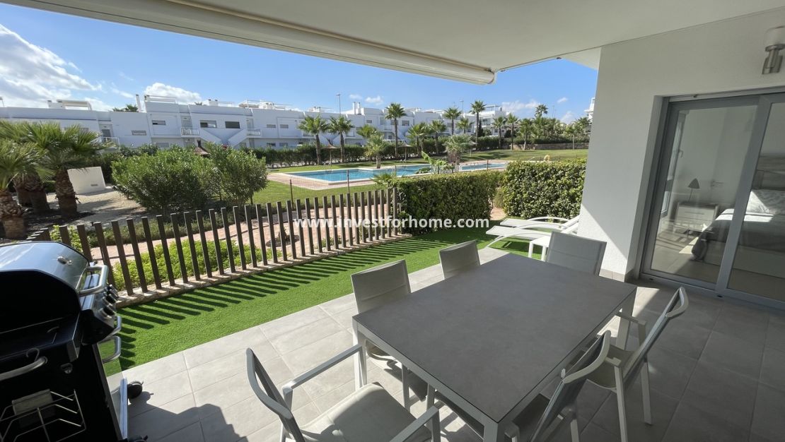 Försäljning - Lägenhet - Orihuela Costa - Vistabella Golf Entre Naranjos