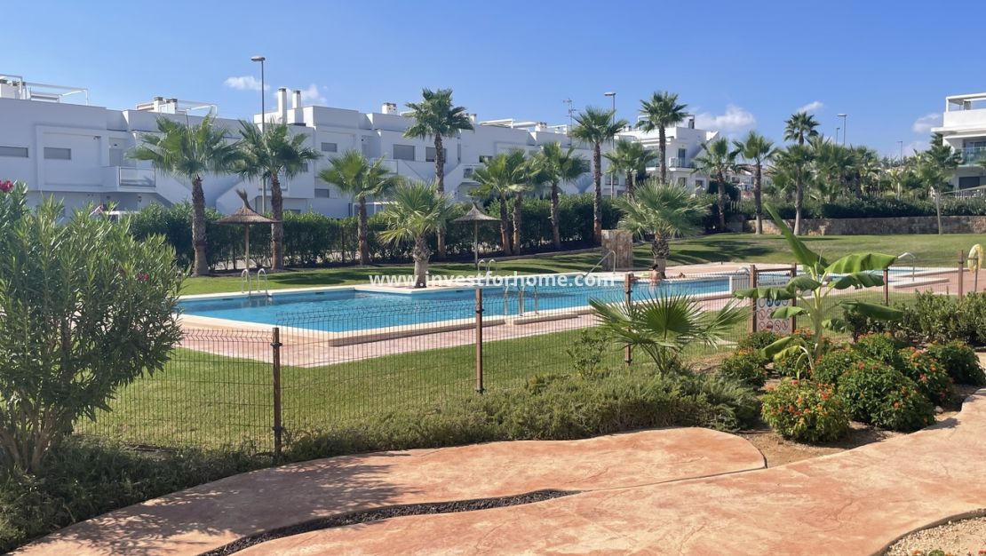 Försäljning - Lägenhet - Orihuela Costa - Vistabella Golf Entre Naranjos