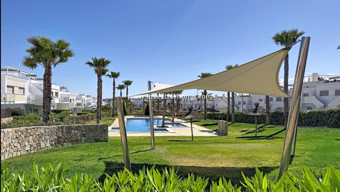 Försäljning - Lägenhet - Orihuela Costa - Vistabella