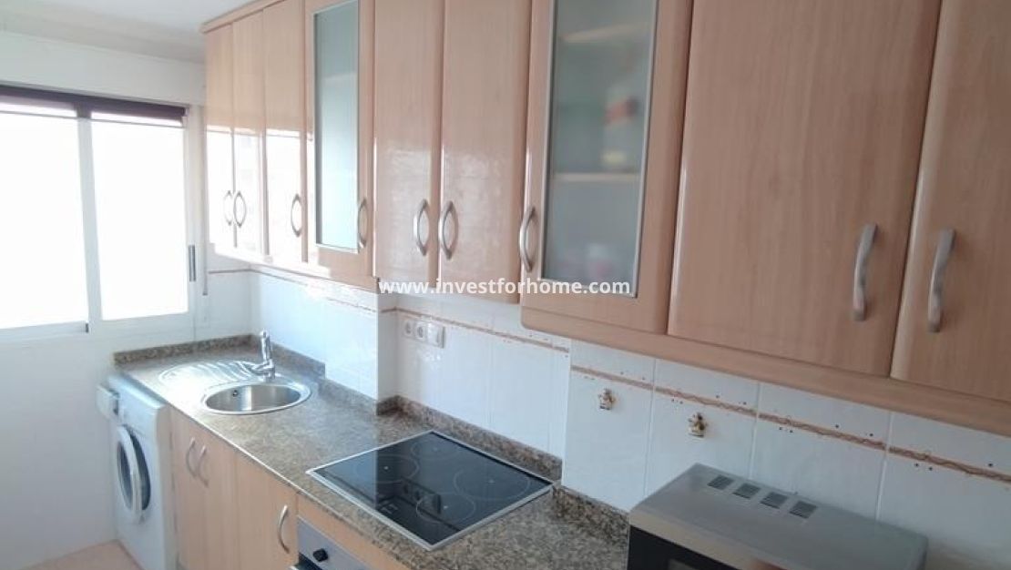 Försäljning - Lägenhet - Torrevieja - CENTRO CASCO URBANO