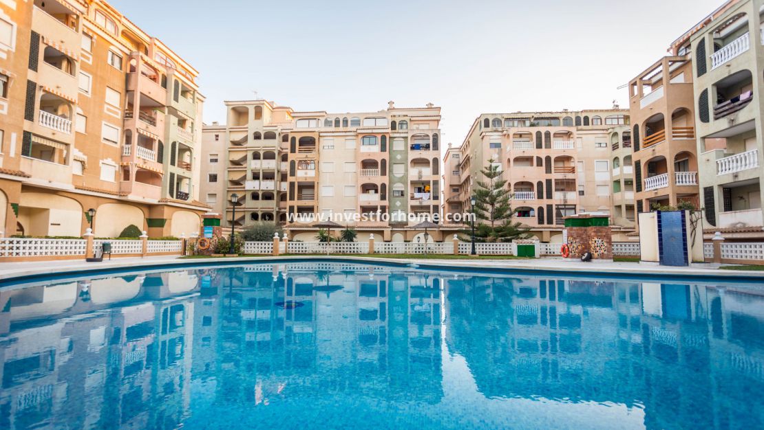 Försäljning - Lägenhet - Torrevieja - Centro