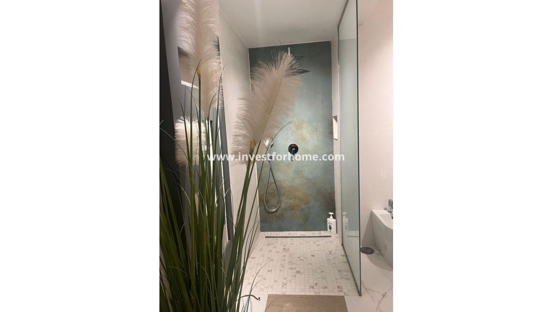 Försäljning - Lägenhet - Torrevieja - Centro