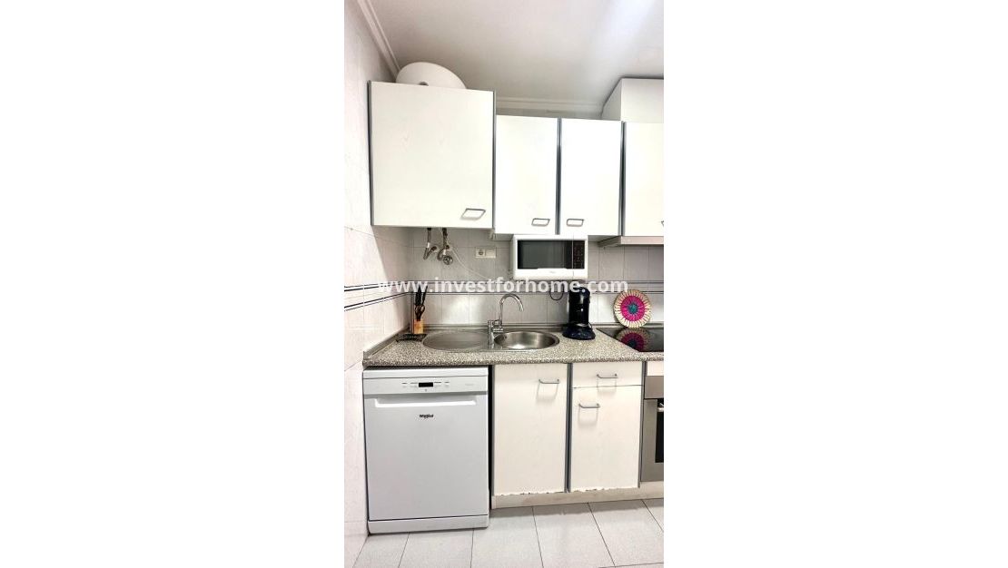 Försäljning - Lägenhet - Torrevieja - Centro