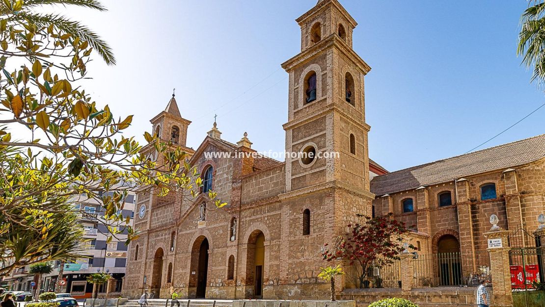 Försäljning - Lägenhet - Torrevieja - Centro