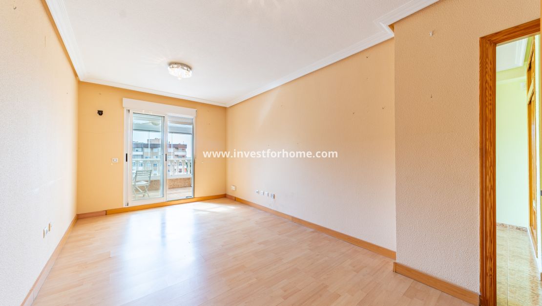 Försäljning - Lägenhet - Torrevieja - Centro