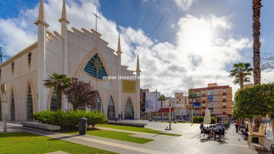 Försäljning - Lägenhet - Torrevieja - Centro