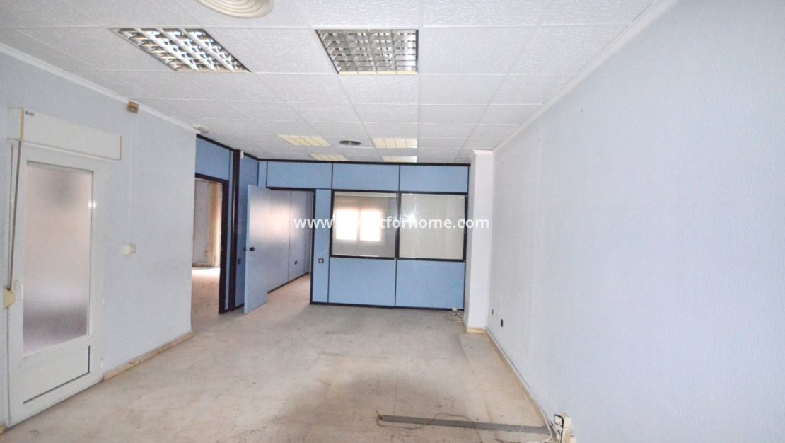 Försäljning - Lägenhet - Torrevieja - Centro