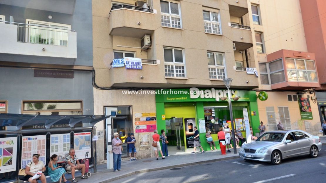 Försäljning - Lägenhet - Torrevieja - Centro