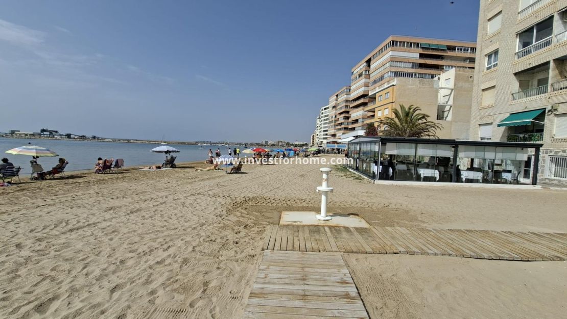 Försäljning - Lägenhet - Torrevieja - Centro