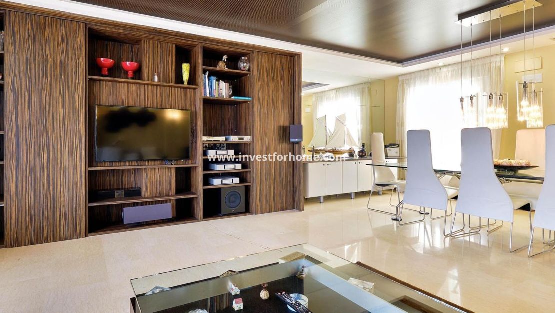 Försäljning - Lägenhet - Torrevieja - Centro