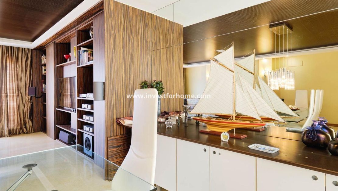 Försäljning - Lägenhet - Torrevieja - Centro