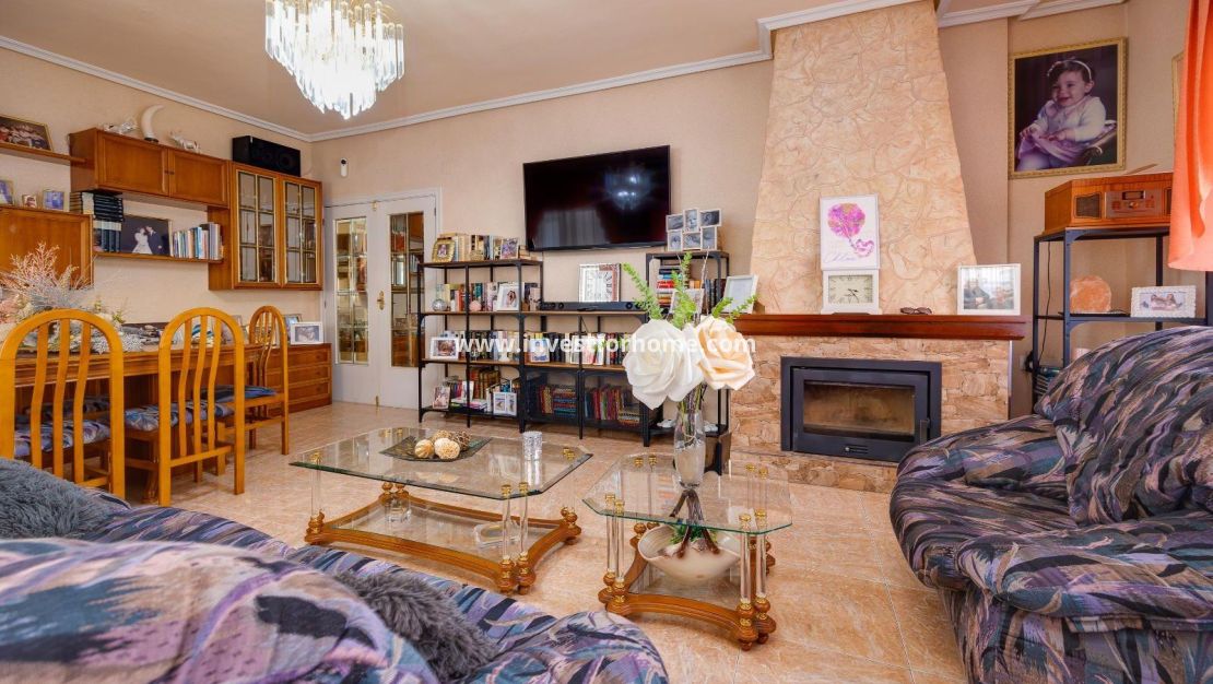 Försäljning - Lägenhet - Torrevieja - Centro