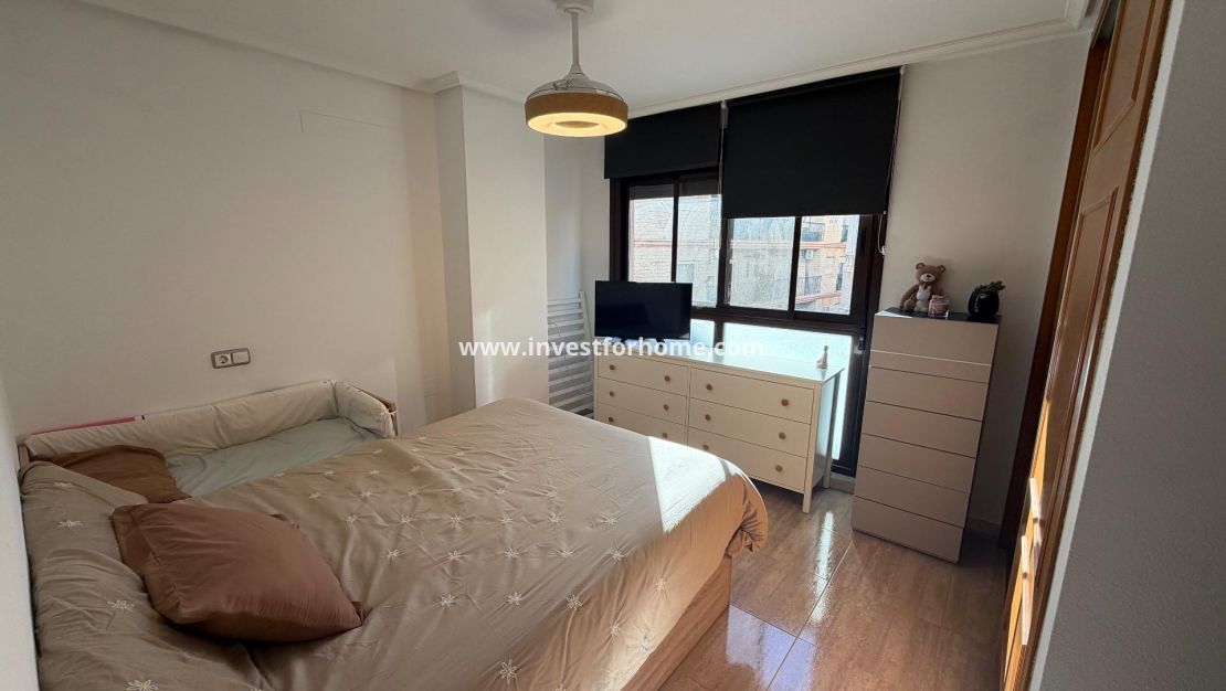 Försäljning - Lägenhet - Torrevieja - Centro