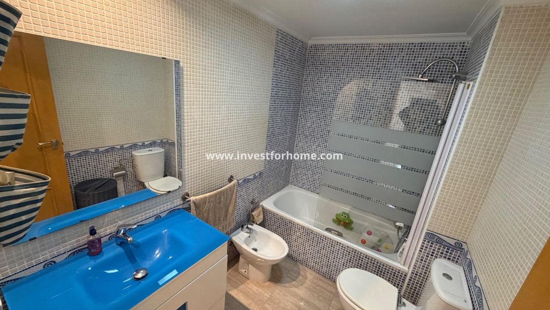 Försäljning - Lägenhet - Torrevieja - Centro