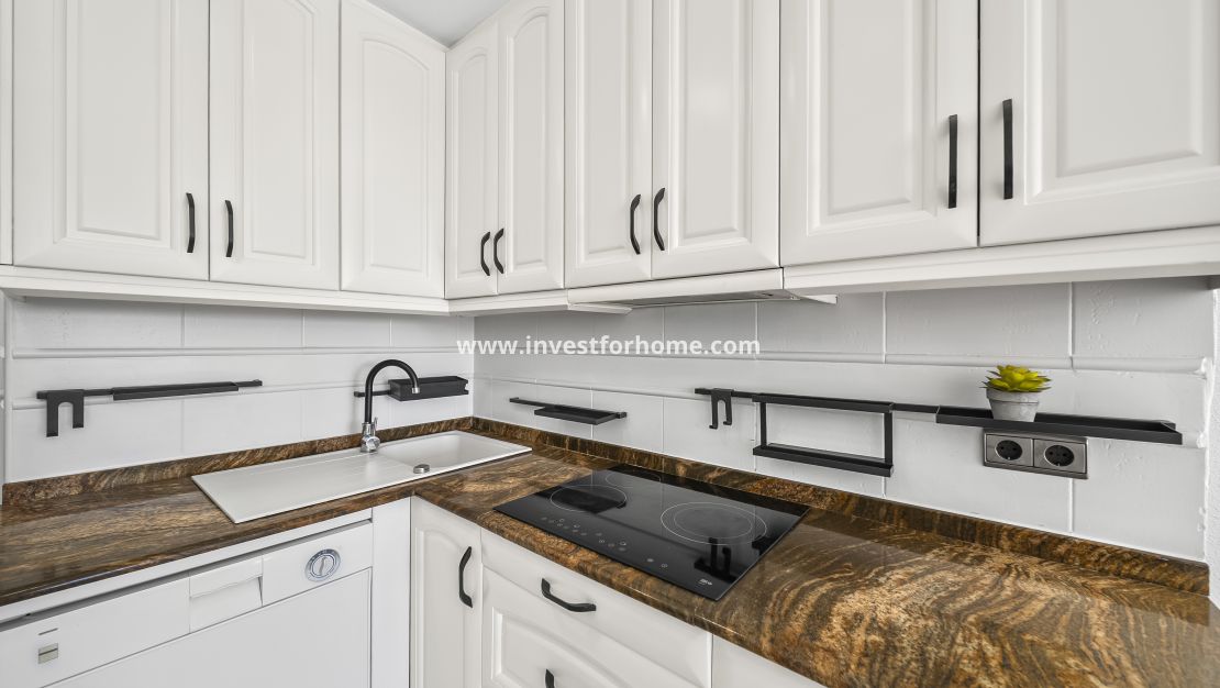 Försäljning - Lägenhet - Torrevieja - Centro