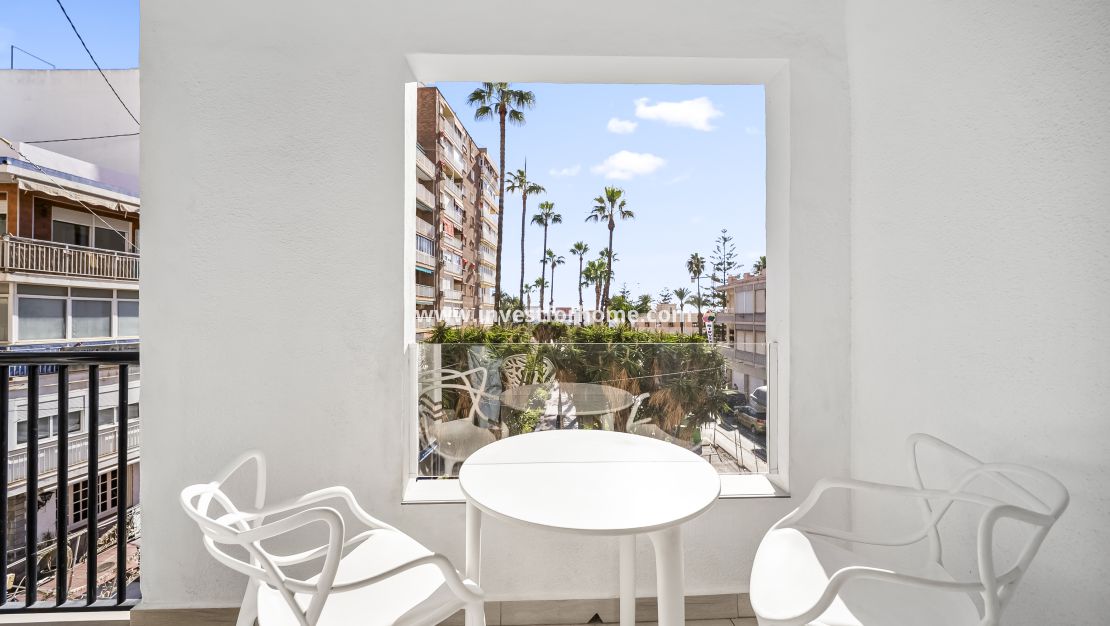 Försäljning - Lägenhet - Torrevieja - Centro