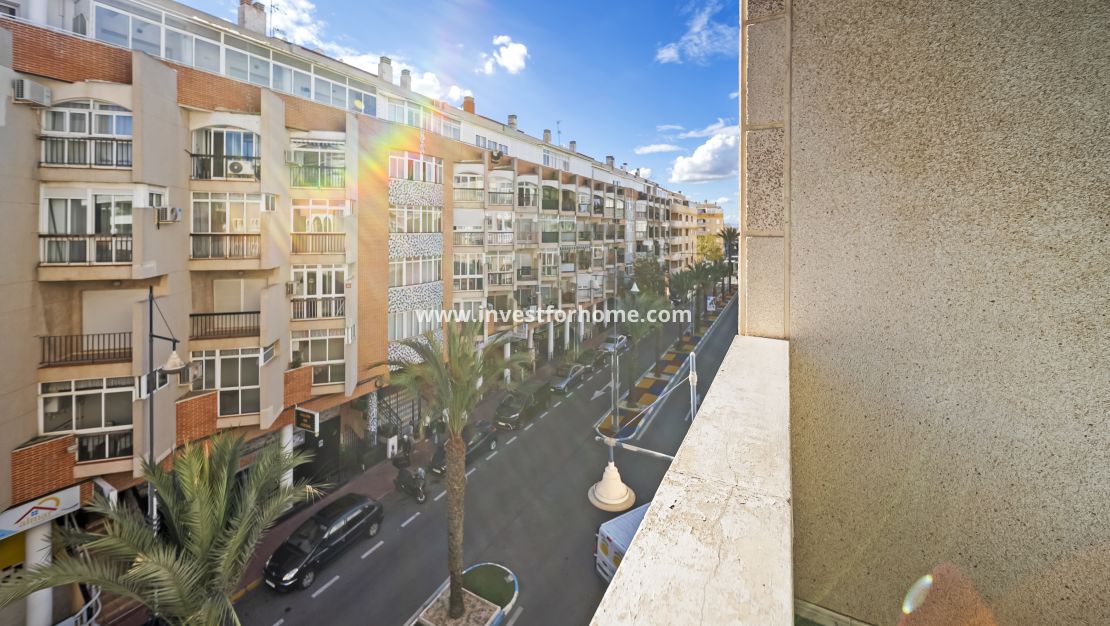 Försäljning - Lägenhet - Torrevieja - Centro