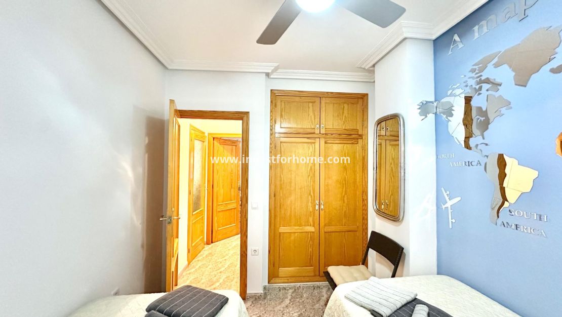 Försäljning - Lägenhet - Torrevieja - Centro