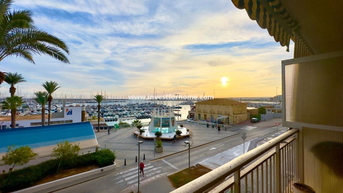 Försäljning - Lägenhet - Torrevieja - Centro