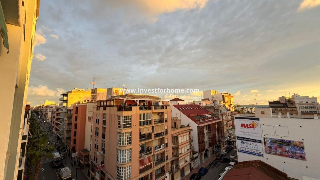 Försäljning - Lägenhet - Torrevieja - Centro