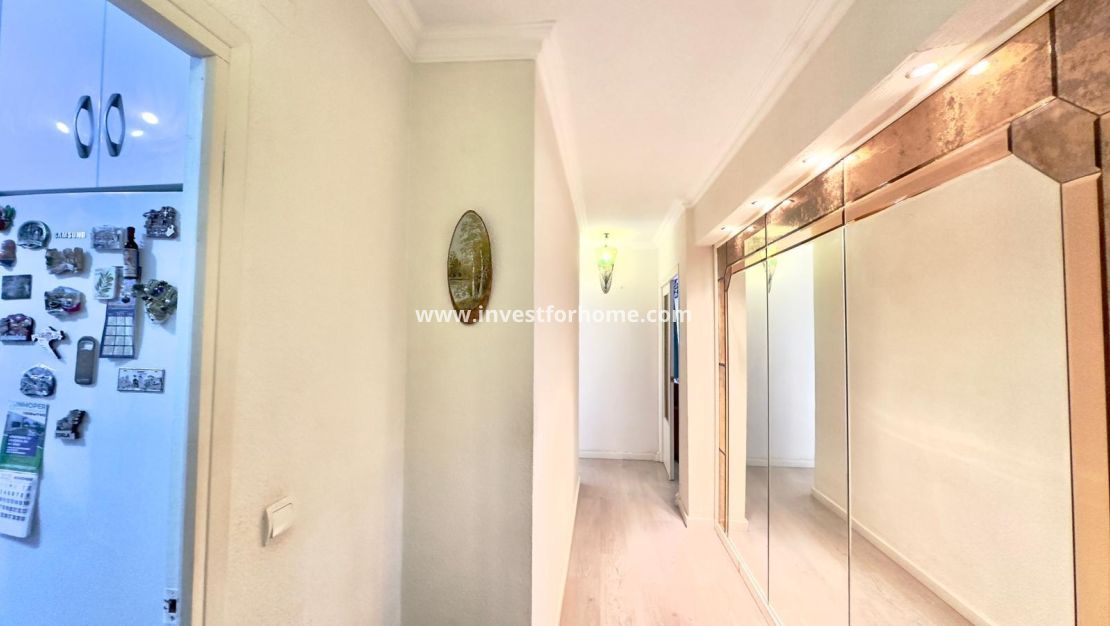 Försäljning - Lägenhet - Torrevieja - Centro