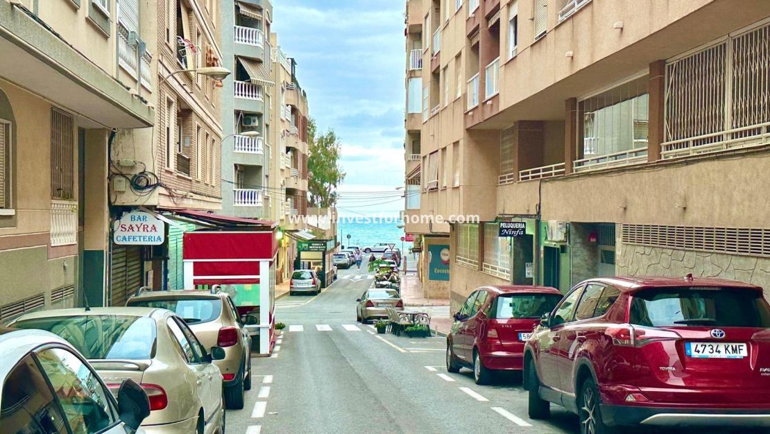 Försäljning - Lägenhet - Torrevieja - Centro