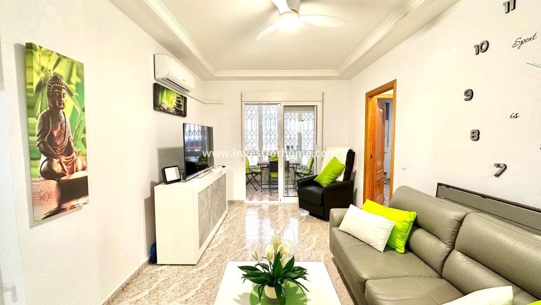 Försäljning - Lägenhet - Torrevieja - Centro