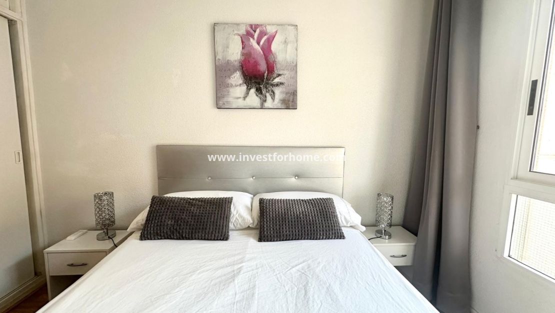 Försäljning - Lägenhet - Torrevieja - Centro