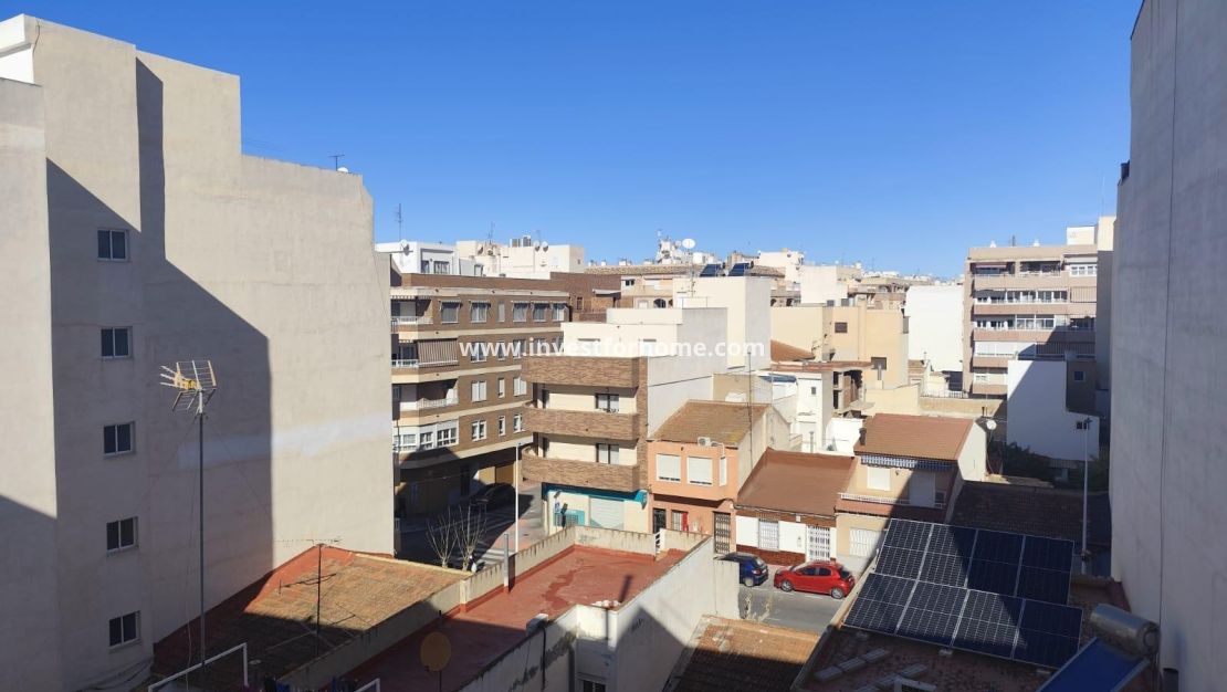 Försäljning - Lägenhet - Torrevieja - Centro