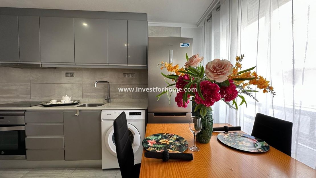 Försäljning - Lägenhet - Torrevieja - Centro