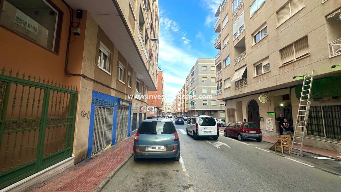 Försäljning - Lägenhet - Torrevieja - Centro
