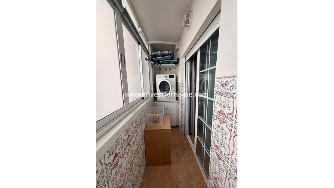 Försäljning - Lägenhet - Torrevieja - Centro