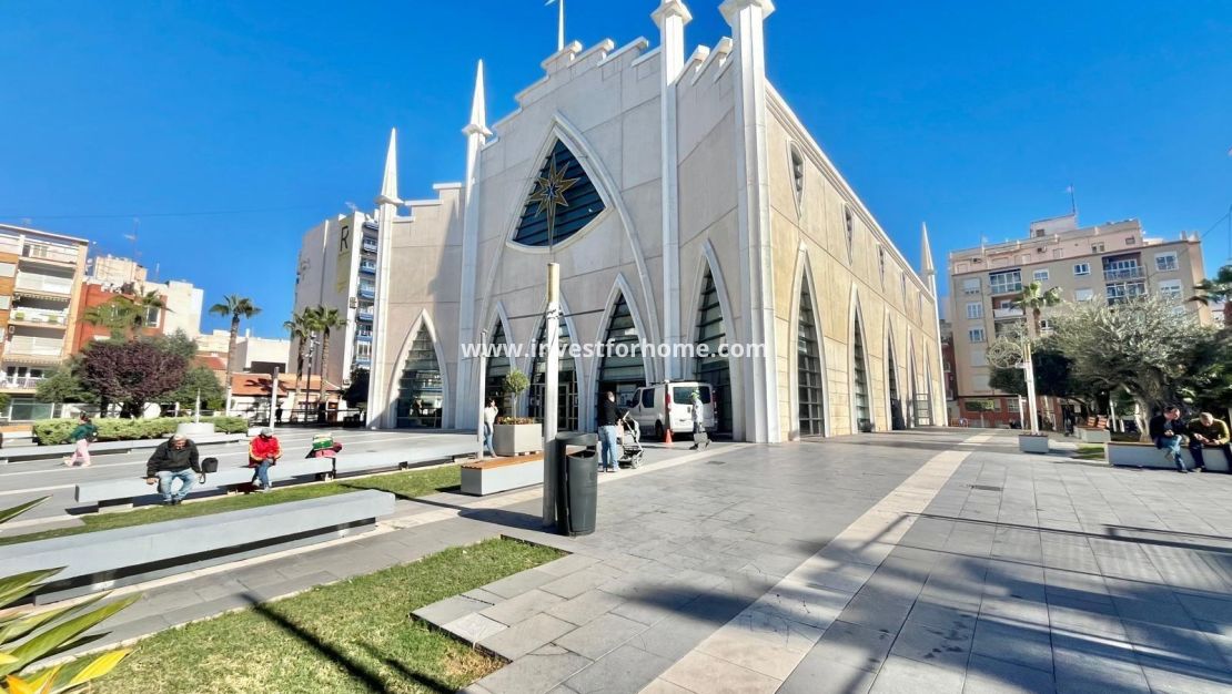 Försäljning - Lägenhet - Torrevieja - Centro