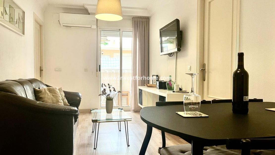 Försäljning - Lägenhet - Torrevieja - Centro