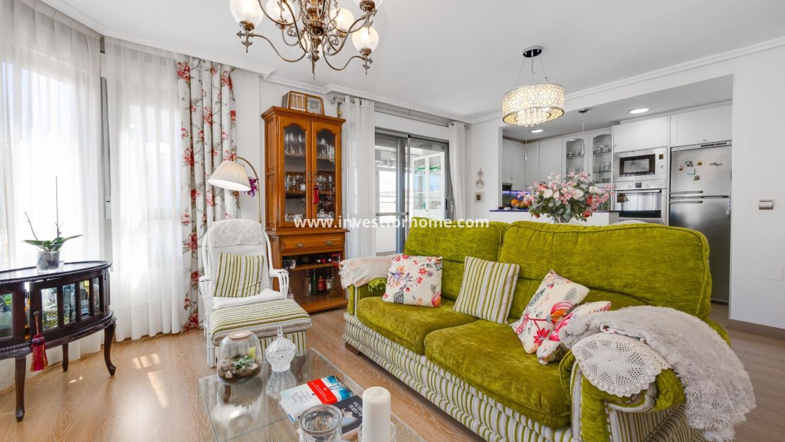 Försäljning - Lägenhet - Torrevieja - Centro